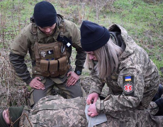 Трое украинских военных ранены в зоне АТО