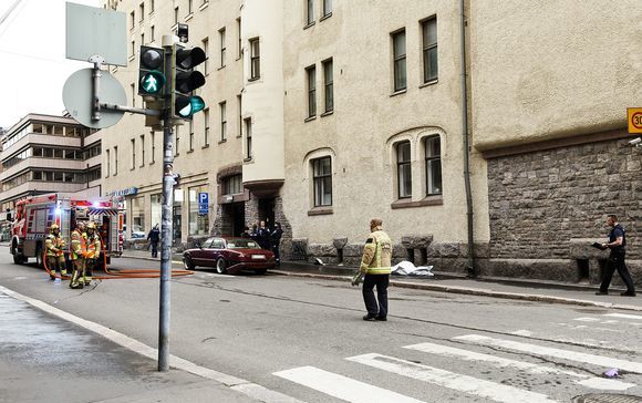 Наезд на пешеходов в Хельсинки: подозреваемый намеренно съехал с дороги