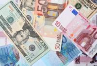 НБУ на 31 декабря ослабил курс гривны до 24,00 гривен за доллар