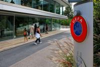 В штаб-квартире УЕФА провели обыски из-за "панамских документов"