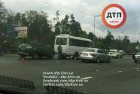 ДТП в Киеве: Lexus врезался в маршрутку