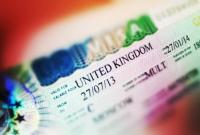 Великобритания из-за миграционного кризиса урезала визы для 100 тыс. иностранных студентов