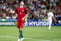 Участие оплота обороны Португалии в матче с Уэльсом попало под сомнение
