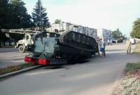 В Конотопе перевернулся танк, потому что водитель не справился с управлением - полиция