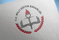 В Турции уволили более 15 тыс. работников образования