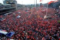В Стамбуле проходит крупнейший митинг в поддержку демократии