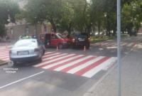 Пьяный водитель автомобиля Nissan в Хмельницком столкнулся с автомобилем с детьми
