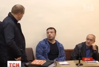 Организатор строительной аферы "Элита-центр" сбежал из-под домашнего ареста, возможно, в Россию