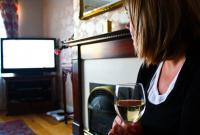 Японские ученые выяснили, что длительный просмотр телевизора представляет угрозу для жизни