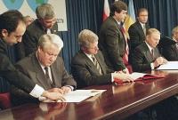 Прощай, оружие: 20 лет назад Украина вышла из ядерного клуба