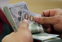 Украинцы в мае продали валюты почти в 10 раз больше, чем купили