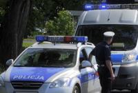 В Польше мужчина взял в заложники двух человек и угрожает взорвать дом
