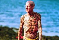 В Шотландии скончался самый татуированный пенсионер