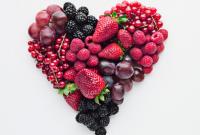 Ученые рассказали о самых полезных для работы сердца ягодах