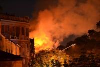 В Днипре горел пятиэтажный жилой дом, полностью выгорела крыша