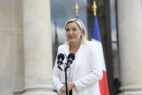 Олланд ответил на предложение Ле Пен провести референдум о выходе Франции из ЕС