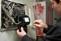 Во Львове во время ремонта проводки умер электрик