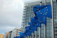 Еврокомиссар надеется, что Украина, Грузия и Косово получат безвизовый режим в этом году