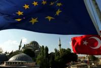Турция отказалась менять закон о терроризме ради отмены виз с ЕС