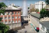 В харьковской школе поработал "фонтан" с пятиэтажный дом (видео)