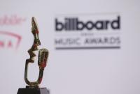 Адель получила главную награду на церемонии Billboard Music Awards