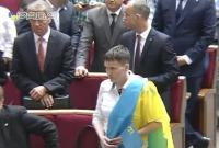 Савченко спела гимн с трибуны Рады