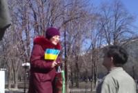 "Вы оккупанты!" - луганская бабушка ставит на место сепаратистов (видео)