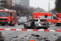 Взрыв авто в Берлине: бомба была прикреплена к днищу