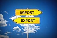 Экспорт Украины в январе обвалился на треть