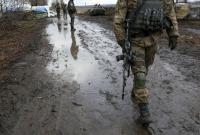 В зоне АТО за сутки погиб один украинский военный, 10 ранены
