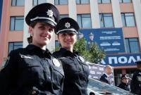В Черновцах сложила присягу новая полиция