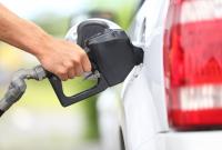 На АЗС снова меняют ценники на бензин и газ для авто. Средняя стоимость топлива на 4 ноября