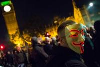 В Лондоне задержали более 50 человек на марше в поддержку Anonymous - СМИ