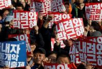 Тысячи корейцев вышли на марш за отставку президента