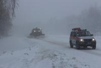 Последствия "снежного коллапса" в Украине: больше всего страдают две области