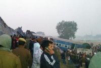 Железнодорожная катастрофа в Индии: число жертв возросло до 96