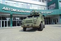 Военные получили на полевые испытания новый бронеавтомобиль "Барс-8"