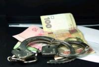 Работника "Николаевоблэнерго" задержали за взятку в 21 тыс. грн
