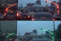 В Киеве появились веселые и заметные светофоры