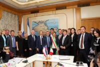 Итальянские депутаты в Крыму назвали его российским и призвали снять санкции с РФ