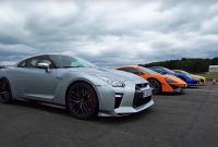 Nissan GT-R, McLaren 570S, Porsche 911 и Audi R8 сравнили в дрэге (видео)