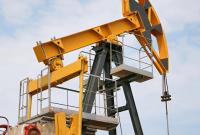 Цена нефти снижается на опасениях вокруг сделки ОПЕК