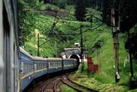 Украина завершила строительство стратегического железнодорожного тоннеля в Карпатах