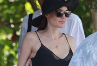 Анджелиной Джоли заинтересовались органы опеки