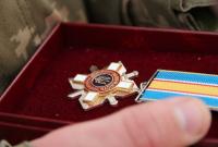 Порошенко наградил 109 военных-участников АТО