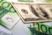 НБУ на 1 ноября ослабил курс гривны к доллару до 25,52