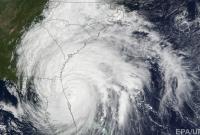 Мощность урагана Мэтью понижена до первой категории