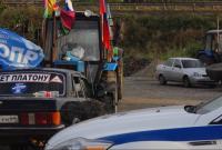Тракторный марш кубанских фермеров на Москву разогнала полиция, участники арестованы
