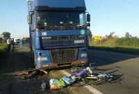 Смертельный наезд грузовика на группу велосипедистов под Киевом: прокуратура открыла дело