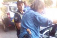 В Мариуполе мужчина в ЖЭКе угрожал людям пистолетом и ножом
